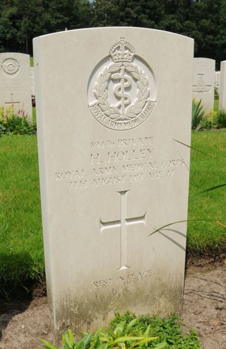 Harry Holley's grave